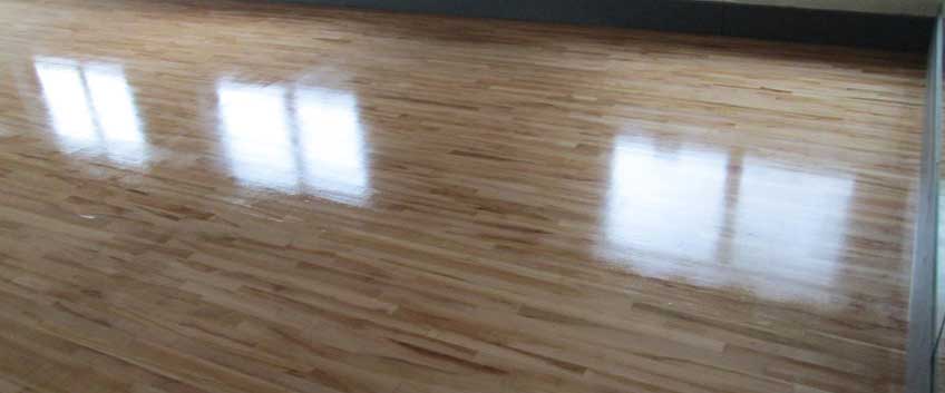 Hardwood floor finish – your options