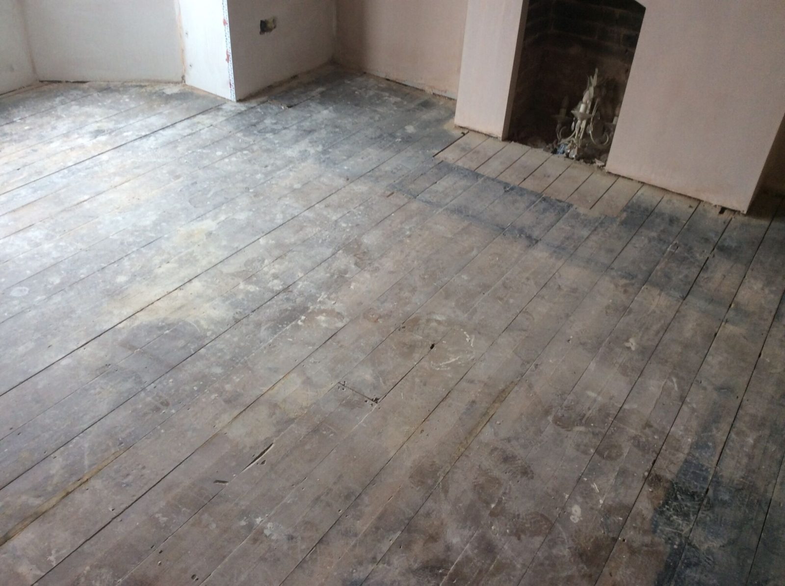 Floor Sanding and Restoration in AL5 in City of London